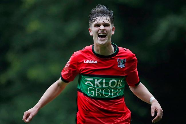 位核心的个 位核心的个