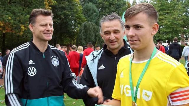 众竞争对手 众竞争对手