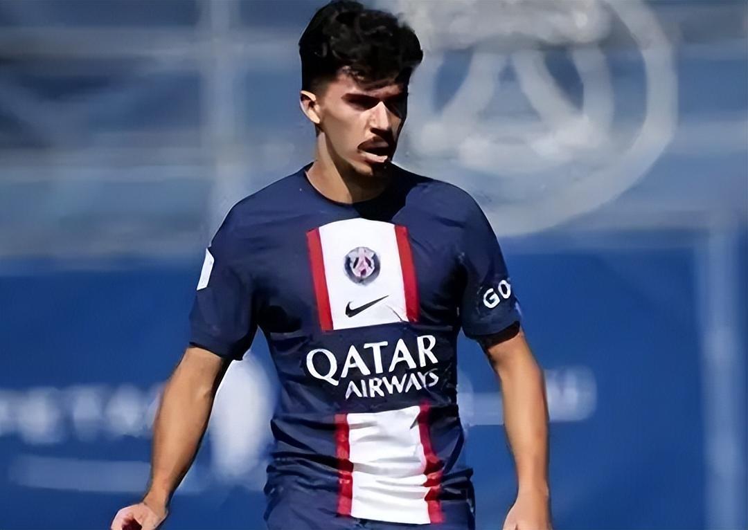 通过他们的 通过他们的