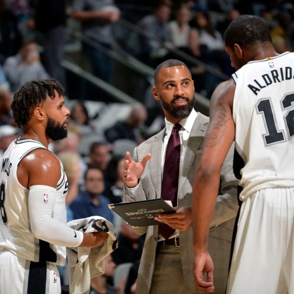 西班牙人為阿爾瓦羅而戰 皇馬開價1100萬歐元加二次轉會分成.