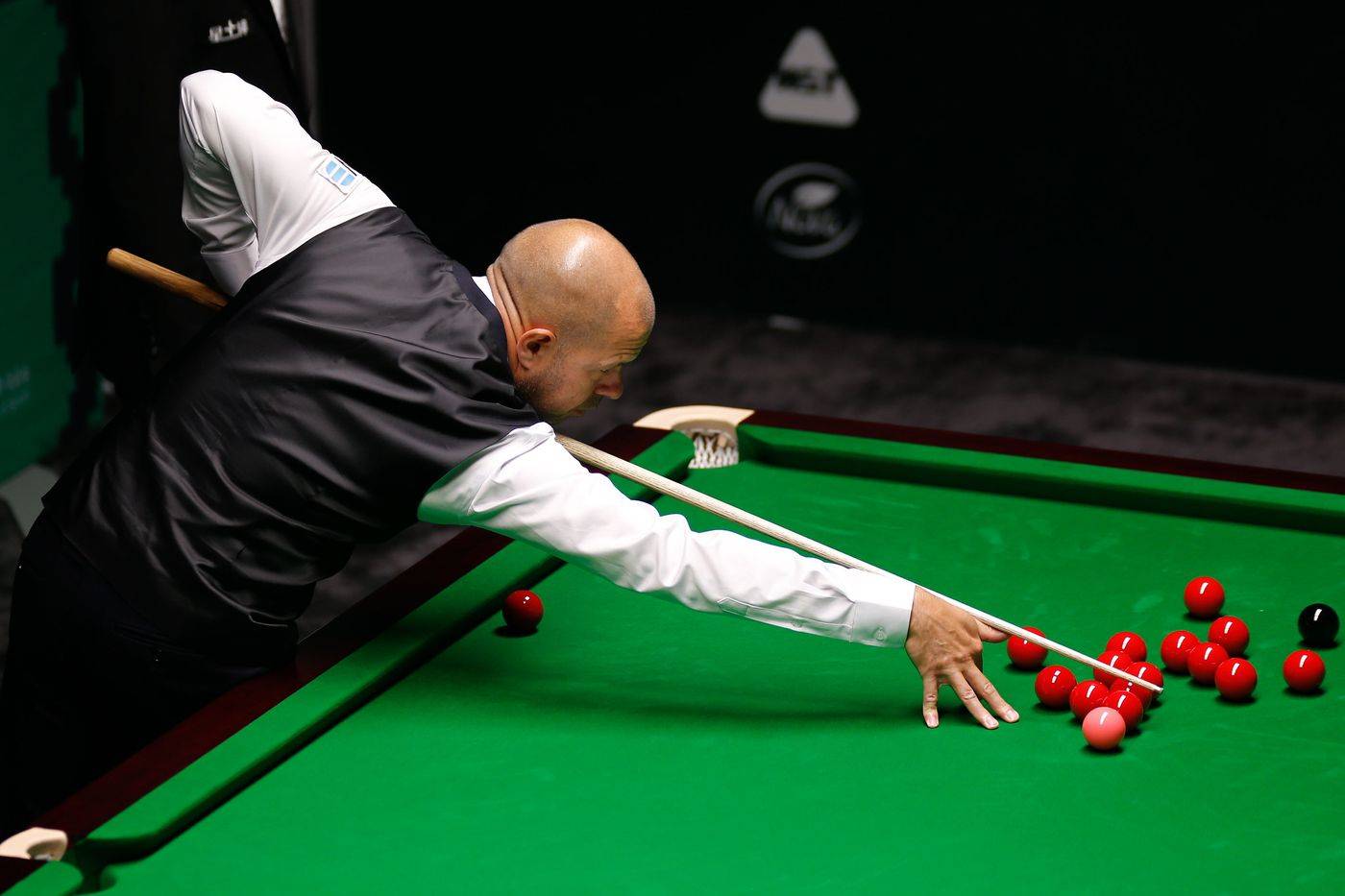 来更多取决 来更多取决