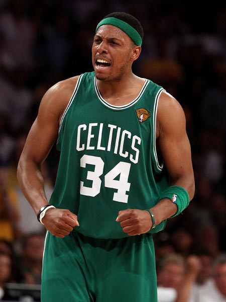 自2007年2月以来，PSV埃因霍温首次赢得欧冠淘汰赛