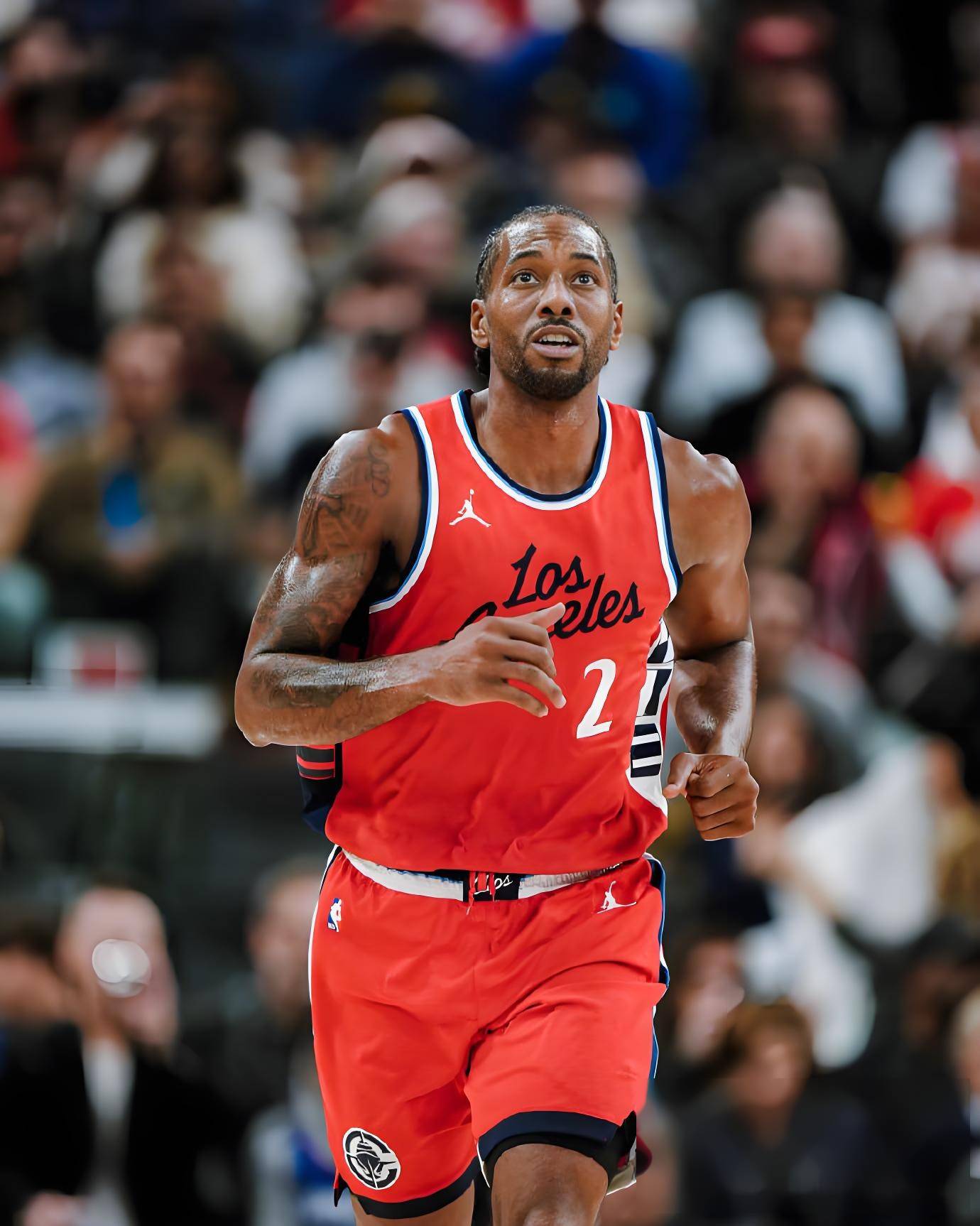 边路传中成 边路传中成